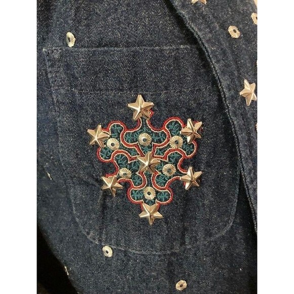 Blue Jean Jacket with Fabulous embellishments size M - Picture 7 of 8